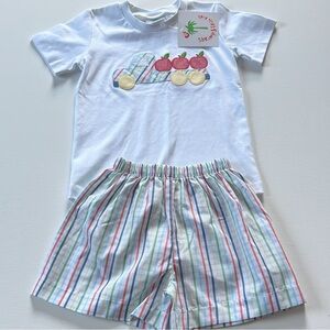 Shrimp & Grits Apple Shorts Set